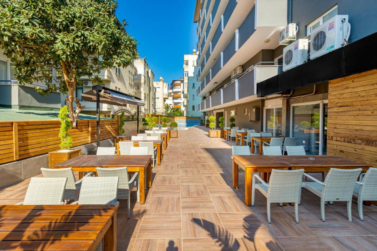 Royalisa City Apart Hotel Alanya Esterno foto